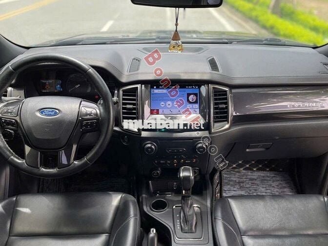 Ford Everest Titanium 2.0L 4x2 AT 2019 - 775 Triệu
