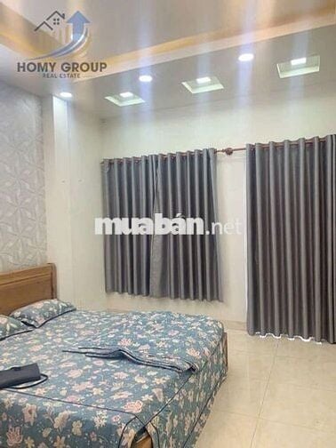 NHÀ 4TẦNG 4PN HẺM OTO ĐƯỜNG KHA VẠN CÂN LINH TRUNG, SÁT PHẠM VĂN ĐỒNG