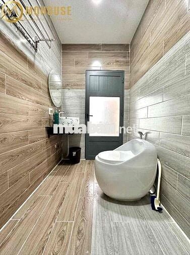 CĂN HỘ GẦN TRUNG TÂM, TIỆN NGHI KHU VỰC PHÚ NHUẬN