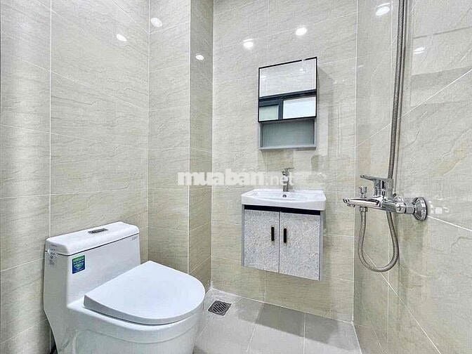 Căn Hộ Ban Công Mới Xây Bình Thạnh Gần Chợ Bà Chiểu Cầu Bông Quận 1