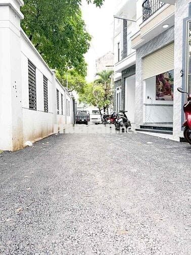 BÁN NHÀ 1 LẦU 1 TRỆT - NGAY CHỢ TÂN VẠN