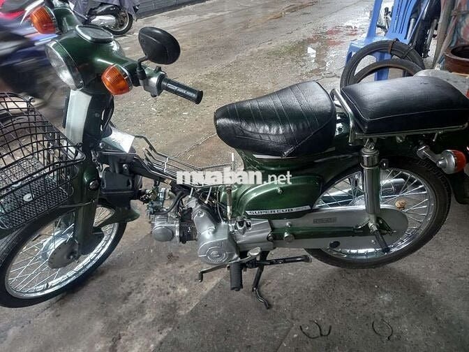 Cúp nhật đề