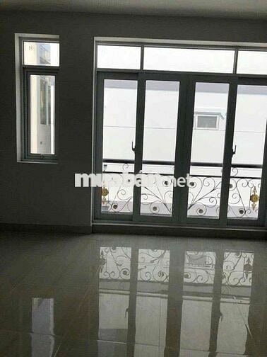 CHO THUÊ NHÀ 4 TẦNG. GẦN BV UNG BƯỚU - CHỢ BÀ CHIỂU. NHÀ MỚI XÂY