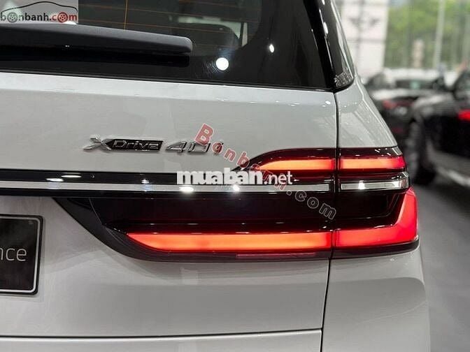 BMWX7 xDrive40i
