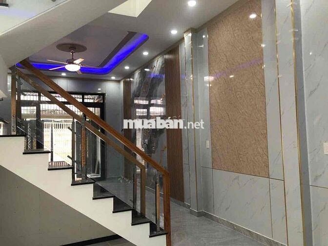 BÁN NHÀ MỚI XÂY GẦN CHỢ ĐỒN - CÁCH ĐƯỜNG BÙI HỮU NGHĨA 50m