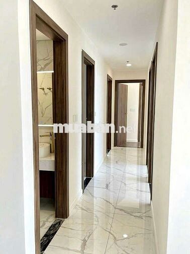 Cho thuê sunshine sky city 4PN3WC 1 Kho - 132m - NTCB - giá 22TR/ th