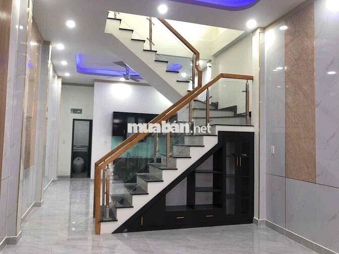 BÁN NHÀ MỚI XÂY GẦN CHỢ ĐỒN - CÁCH ĐƯỜNG BÙI HỮU NGHĨA 50m