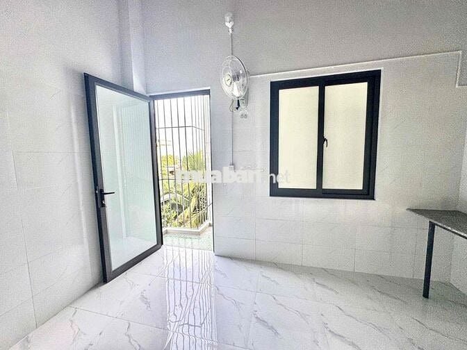 Dãy trọ 1 trệt 1 tầng 13 phòng doanh thu 35tr tháng 💎 dt 6m x 30 tc 15