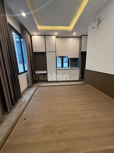 Bán Nhanh Nhà Phố Yên Hoà,  thang máy, 35m, 7 tầng, 5m MT, Nhỉnh 11 tỷ