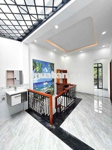 BÁN NHÀ 1 LẦU 1 TRỆT - NGAY CHỢ TÂN VẠN