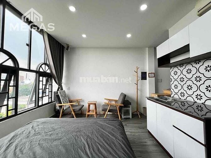 CĂN HỘ Q3_RỘNG RÃI_THOÁNG MÁT_SẠCH SẼ_MỚI_CỬA SỔ LỚN_THANG MÁY_HẺM LƠN