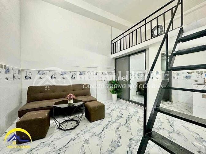 Phòng Gác Cao Ngay Ngã Tư Bốn Xã Rộng Rãi Thoáng Mát