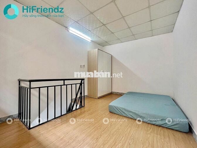 PHÒNG BANCON MỚI XÂY GẦN KHU CHẾ XUẤT,TDTU CRESCENT MALL,PHÚ MỸ HƯNG