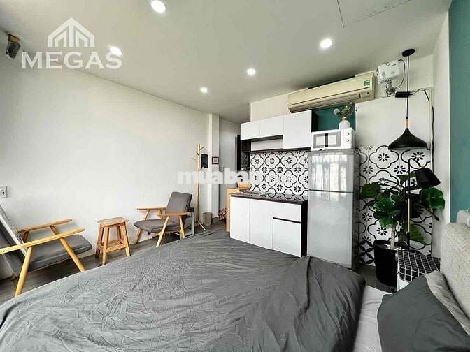 CĂN HỘ Q3_RỘNG RÃI_THOÁNG MÁT_SẠCH SẼ_MỚI_CỬA SỔ LỚN_THANG MÁY_HẺM LƠN