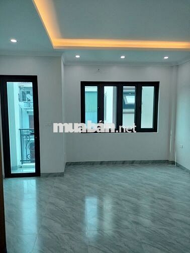Nhà xây 5 tầng mới , cách đường ô tô chỉ 30m tại Đa Sỹ