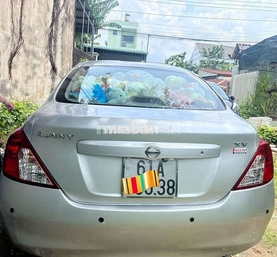 Nissan Sunny 2013  - 100000 km