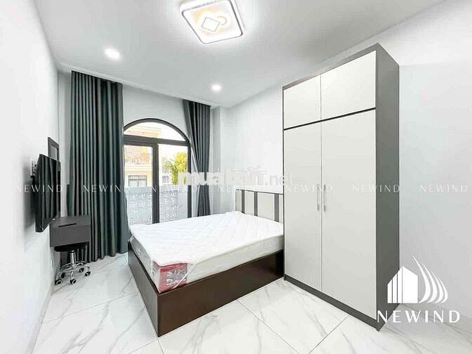 Căn hộ full nội thất có ban công siêu có gu kế bên Phú Mỹ Hưng