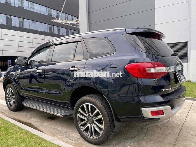 Ford Everest 2021 Titanium 2.0L 4x2 AT - 16000 km