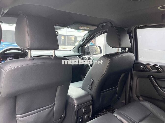 Ford Everest 2021 Titanium 2.0L 4x2 AT - 16000 km