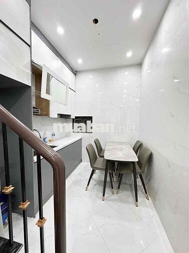 NHÀ ĐẸP QUẬN HOÀNG MAI - GIÁP HAI BÀ TRƯNG - 4 TẦNG NGÕ THÔNG - Ô TÔ 1