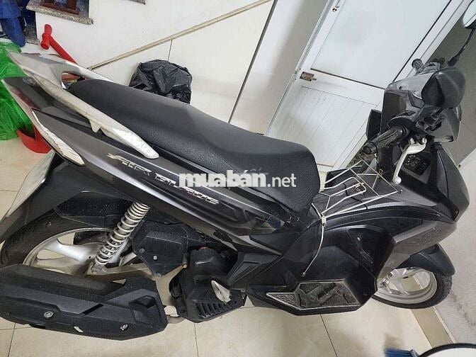 Honda air blade 2016 chạy hơn 4 vạn còn mới