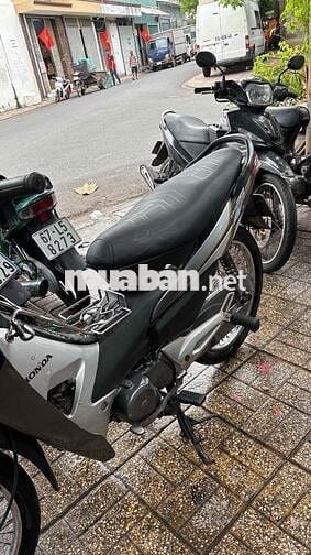 Honda Wave 100 chính hãng,xe zin đẹp máy êm nhẹ