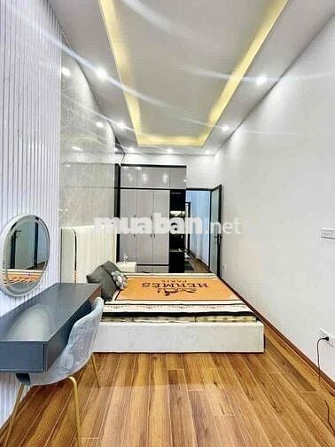 NHÀ ĐẸP QUẬN HOÀNG MAI - GIÁP HAI BÀ TRƯNG - 4 TẦNG NGÕ THÔNG - Ô TÔ 1