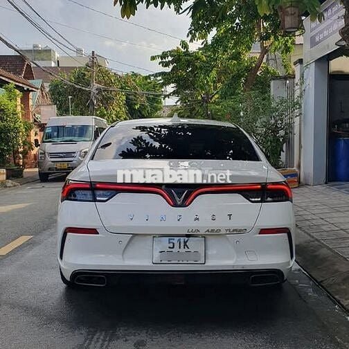 Vinfast Lux A - Bản Premium 2022