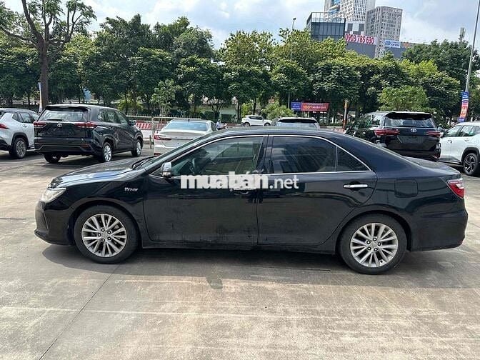 Toyota Camry 2017 2.0E - 5c tự động BH HÃNG