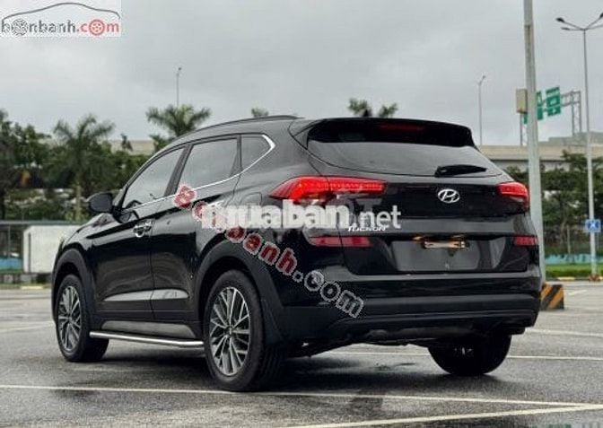 Hyundai Tucson 2.0 AT Tiêu chuẩn 2021