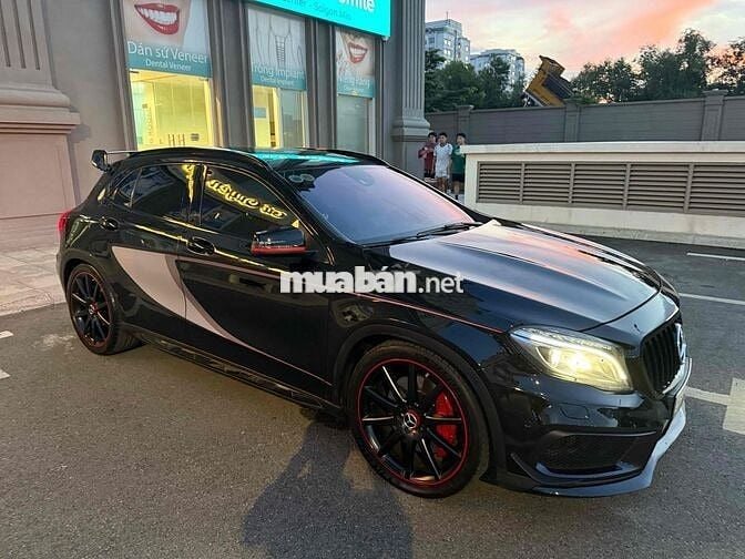 Mercedes Benz GLA45  AMG eiditions one sx 2015