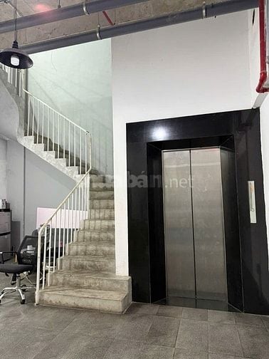 Cần Bán Shophouse Lakevew Đường Nguyễn cơ Thạch Quận 2 