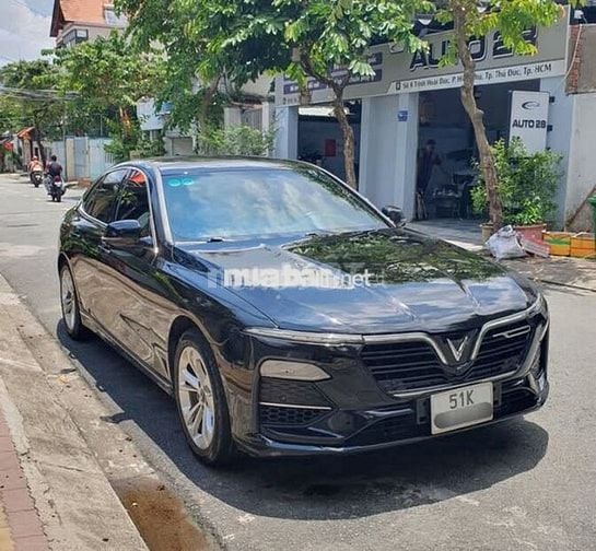Vinfast Lux A - Bản Plus 2022