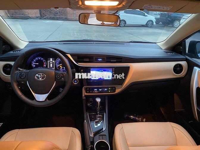 Toyota Corolla Altis 2019 2.0 CVT-i - 68000 km