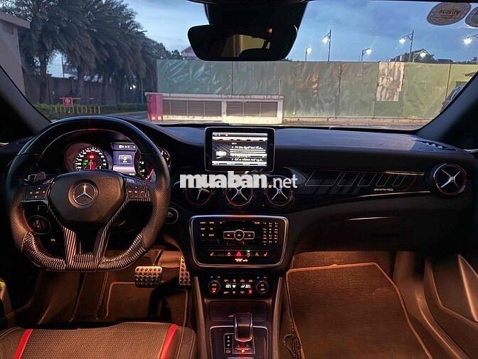 Mercedes Benz GLA45  AMG eiditions one sx 2015