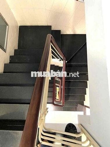 Nhà Mới Đẹp Hẻm Xe Tải Đường Lạc Long Quân , 3Lầu 6Pn 4WC