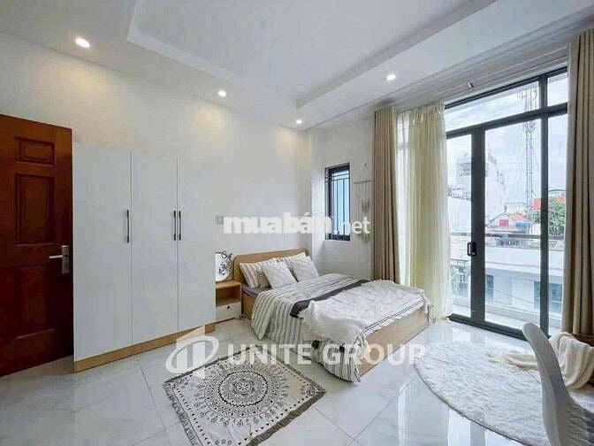 Cho thuê CHDV 30m2, ban công, full nội thất  gần UEF, Hutech, HBU