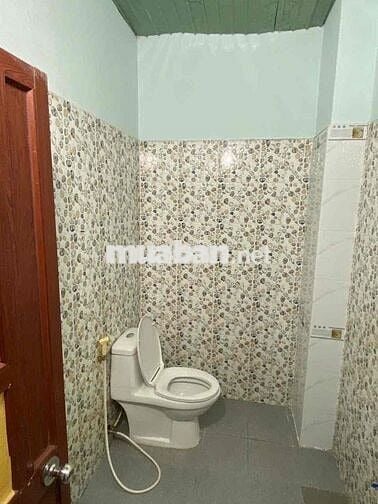 nhà mặt tiền Liên Khu 4 5. 4x30m gác lửng có 2 phòng ngủ 2wc