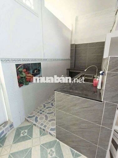 15tr/thang TL cho nhà dt khủng 8❌15 trệt 2 lầu 4pn to phù hợp VP kho