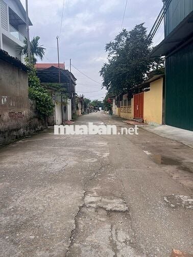 Bán gấp đất Vạn Phúc ô tô ,đỗ cổng ,diện tích rông  giá 3,45 tỷ