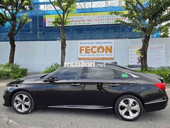Honda Accord 2019 1.5 Turbo - 90000 km