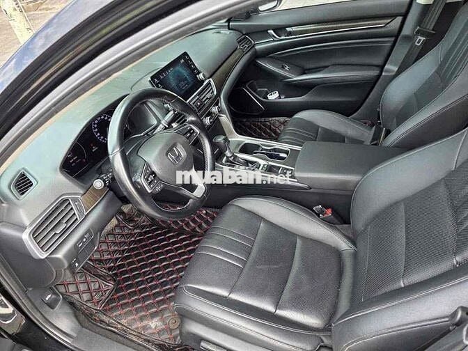 Honda Accord 2019 1.5 Turbo - 90000 km