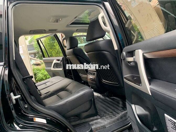 Toyota Land Cruiser xe chủ tịch thiên hạ vô địch