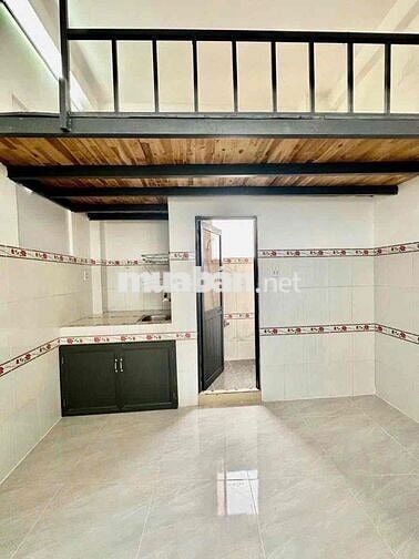Cho Thuê Phòng Gác Cao Rộng Thoáng Có Nội Thất Gần ĐH Văn Hiến Tân Phú