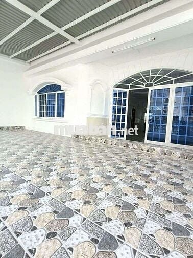 15tr/thang TL cho nhà dt khủng 8❌15 trệt 2 lầu 4pn to phù hợp VP kho