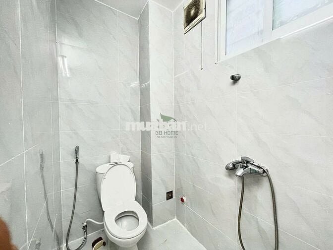 CHO THUÊ NHÀ 4 PHÒNG NGỦ FULL NỘI THẤT GIÁ 15 TRIỆU/ THÁNG GẦN TTTP