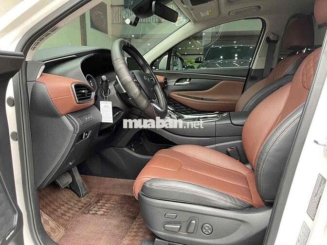 Hyundai Santa Fe 2024 2.2 Dầu Cao Cấp - 9000 km