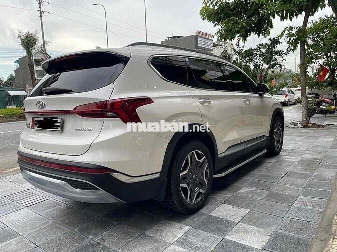 Hyundai Santa Fe 2024 2.2 Dầu Cao Cấp - 9000 km