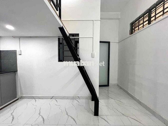 Trọ Có Gác Đi Bộ Qua GTVT, Hutech, Ở Được 2-3 Bạn