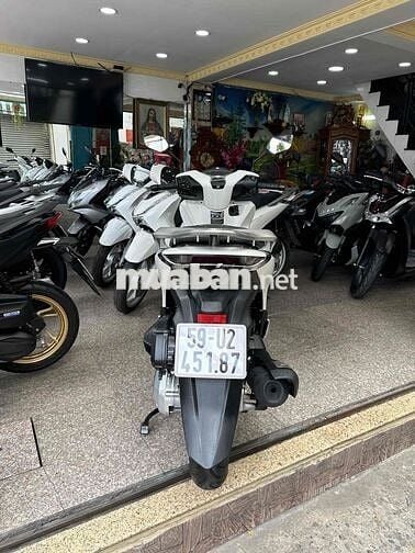 SH 150i ABS + HSTC 2021 Trắng BSTP Chính Chủ